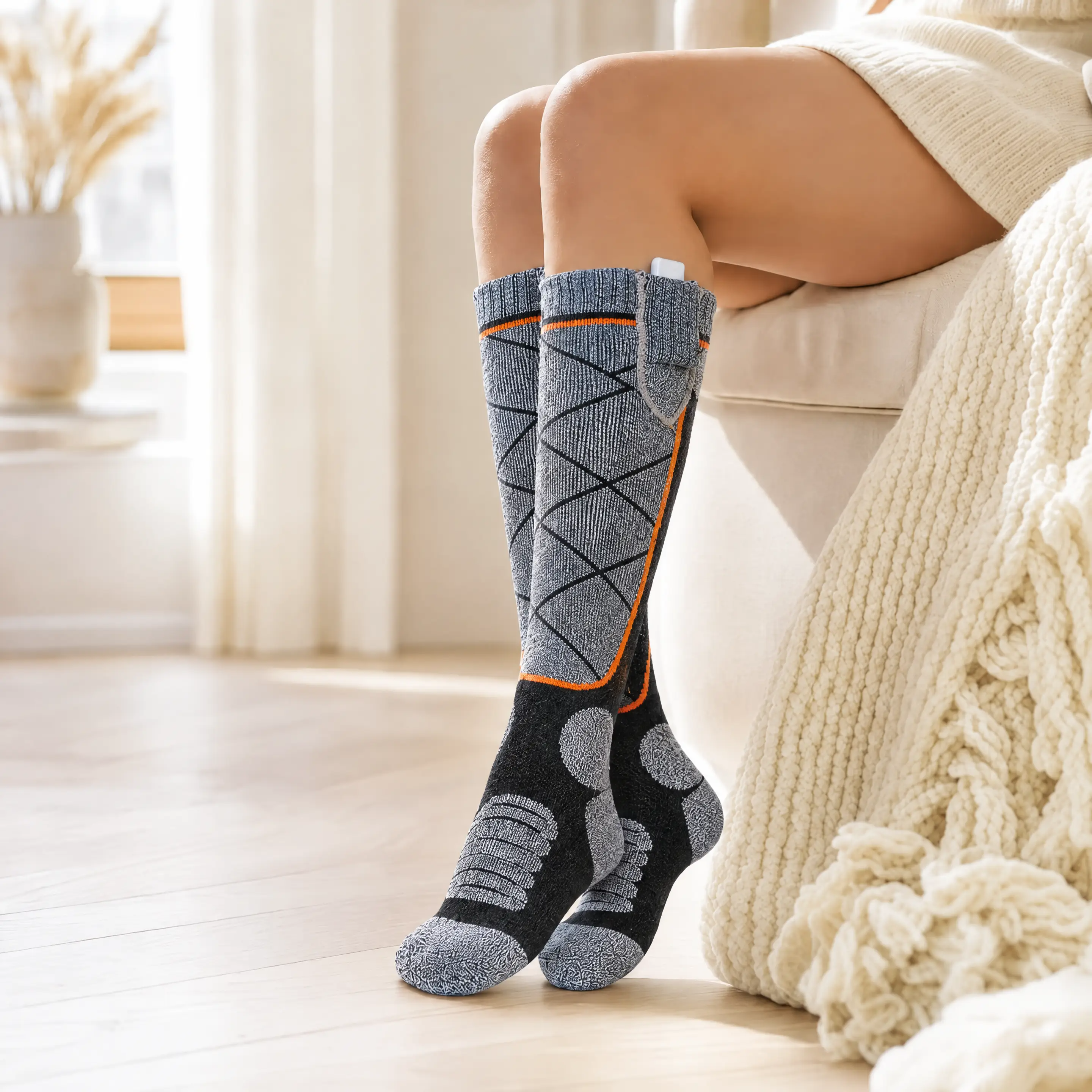 The Snuggly Socks™ – Original Rechargeable Heated Socks